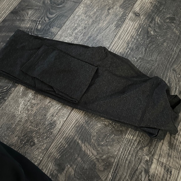 Set of 6 ethos and old navy Leggings Set - Camouflage, Green, and Black - Picture 15 of 15